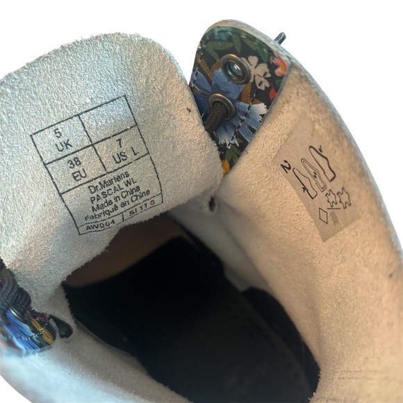 Dr. Martens 1460 PASCAL WANDERLUST FLORAL ANKLE BOOTS - US SIZE 7 - Picture 7 of 7
